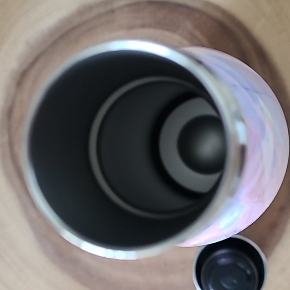 NWT S'well water bottle marble pattern 500ml - Picture 4 of 6